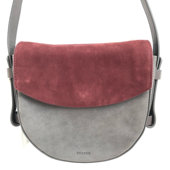 {skagen} lobelle leather saddle bag - Picture 2 of 9